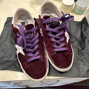 Unique Golden Goose, like new